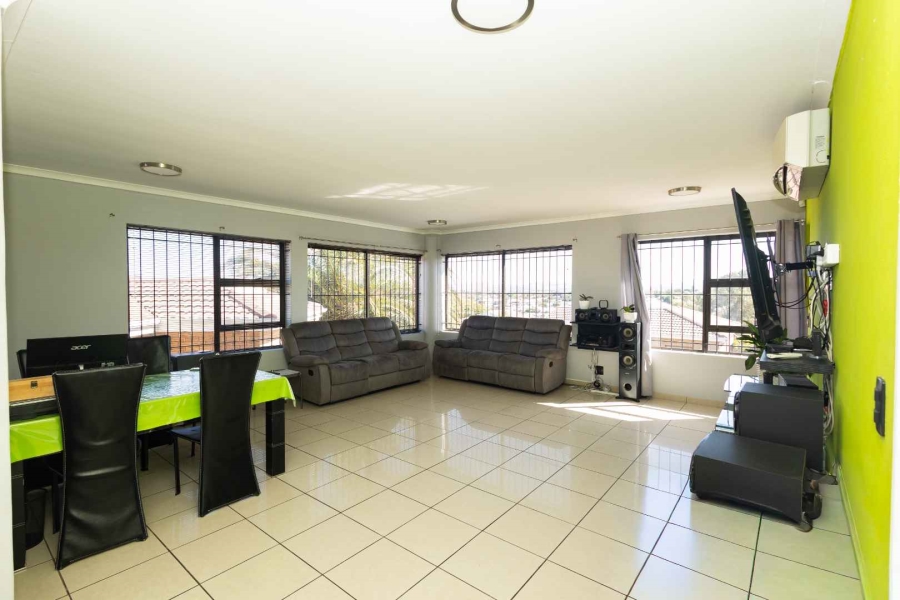 3 Bedroom Property for Sale in Normandie Western Cape
